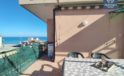 Attico con ampia terrazza vista mare/aperta a due passi dal mare ! Nostro rif. 02-585